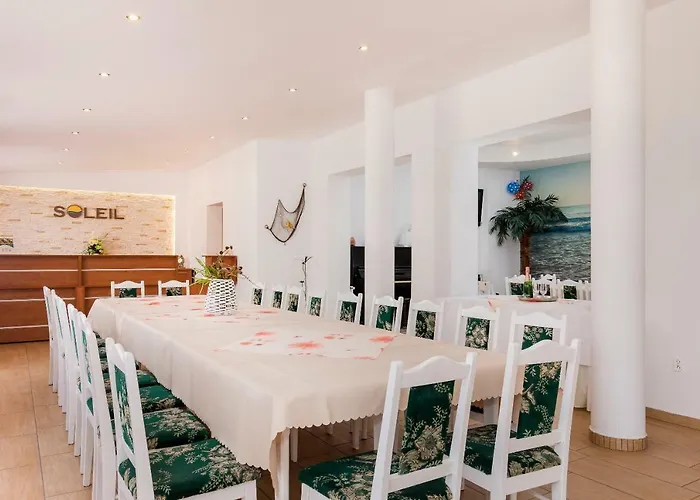 Soleil & 홀리데이파크 레왈